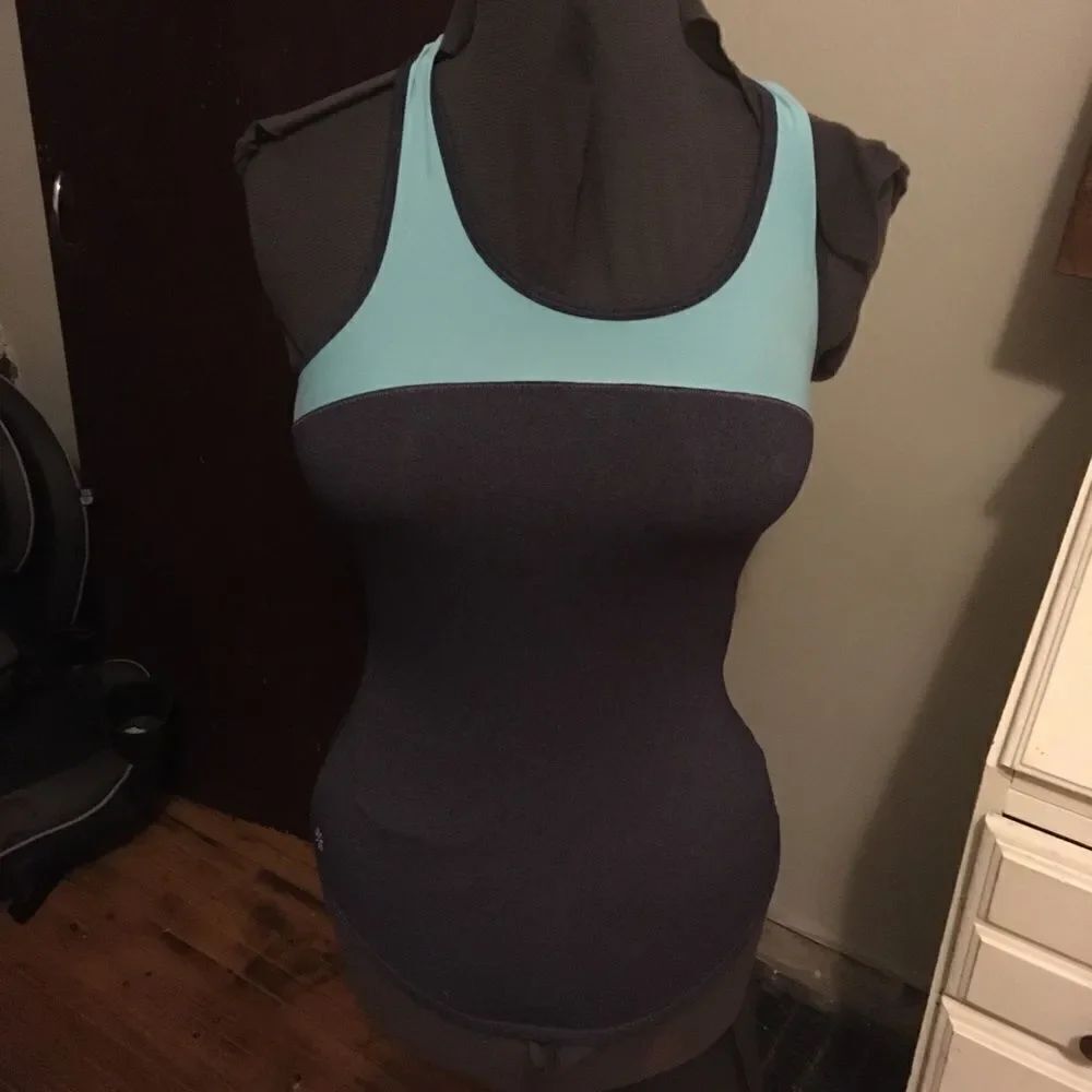 Athleta XXS two tone athleisure sporty workout tank top